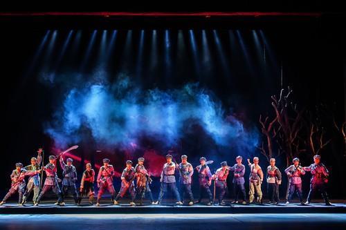 音乐剧《花儿与号手》