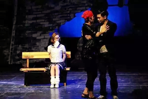 舞台剧《乌龙山伯爵》