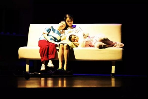 互动亲子剧《大卫,不可以》