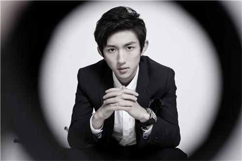 2018话剧《高级动物》重庆站