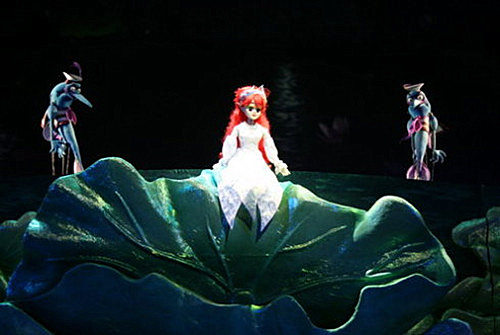 木偶剧《拇指姑娘与青蛙王子》