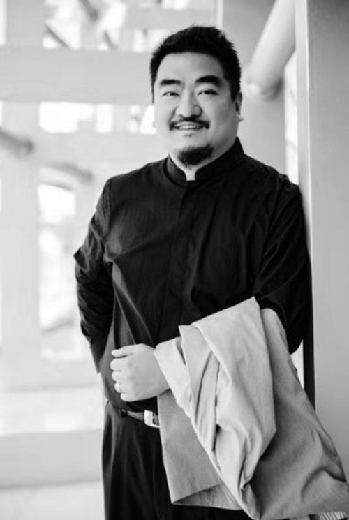 歌剧《冰山上的来客》