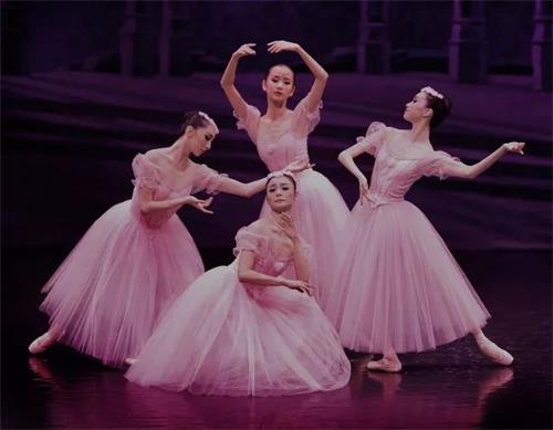 中国十大芭蕾舞团展演
