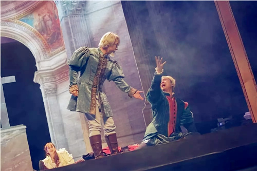 舞台剧《莎士比亚别生气》