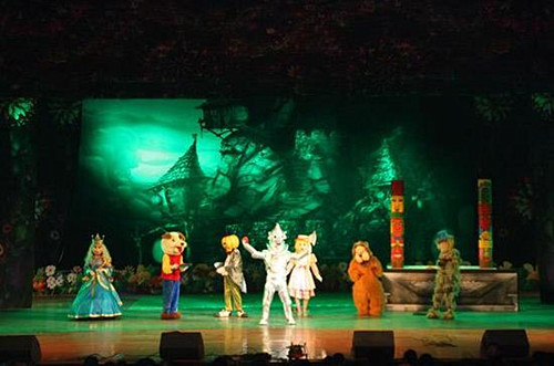 绿野仙踪-oz国历险记