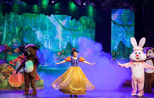 白雪公主之魔镜奇缘