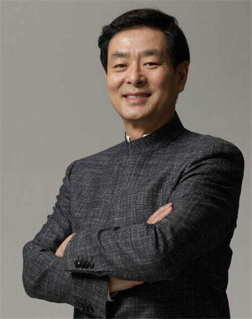 2021李六乙导演作品—胡军濮存昕卢芳荆浩主演《哈姆雷特》-北京站