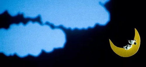 儿童剧《月亮上的伦巴》