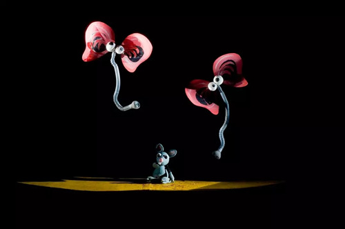 儿童剧《月亮上的伦巴》