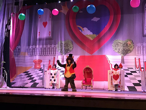 爱丽丝梦游泡泡仙境