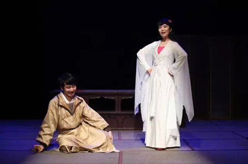 话剧《我爱桃花》