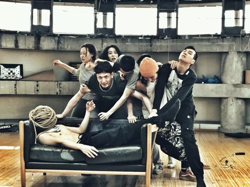 2021孟京辉戏剧作品《关于爱情归宿的最新观念》-北京站 2021孟京辉戏剧作品《关于爱情归宿的最新观念》-北京站