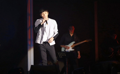 2023李荣浩青岛演唱会演出详情及购票信息 2023李荣浩青岛演唱会演出详情及购票信息