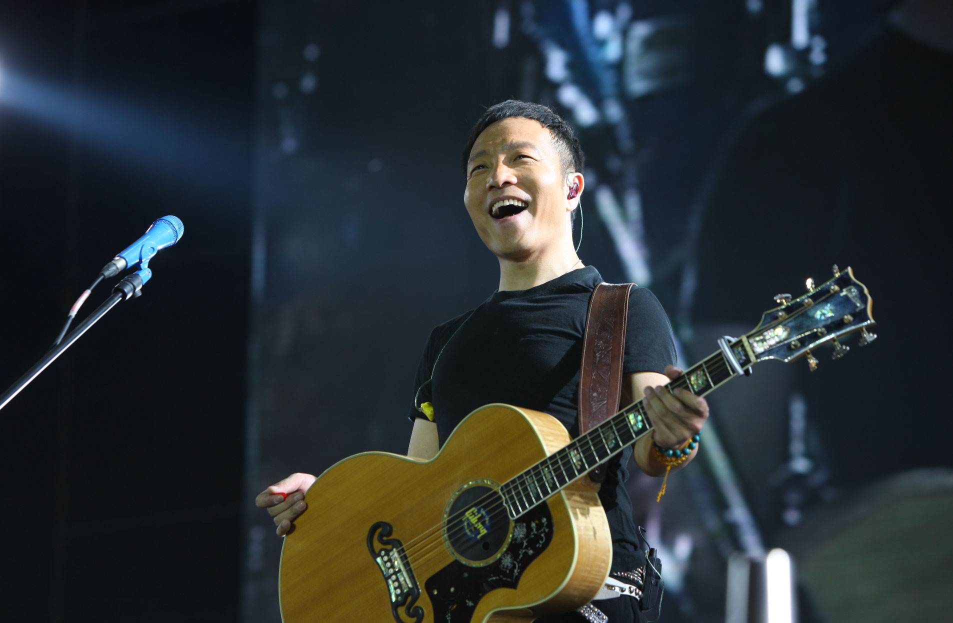 2023许巍广州演唱会详情介绍及购票指南 2023许巍广州演唱会详情介绍及购票指南