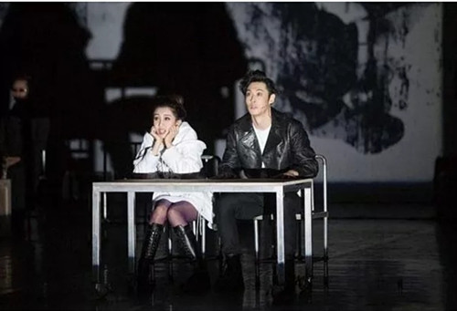 2022孟京辉戏剧作品《太阳和太阳穴》-北京站 2022孟京辉戏剧作品《太阳和太阳穴》-北京站