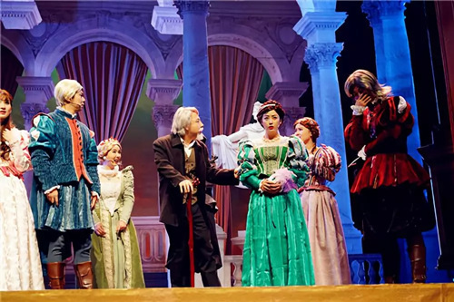 舞台剧《莎士比亚别生气》