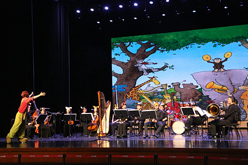 放屁大象吹低音号之熊猫绝密计划