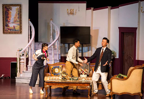 话剧《开心晚宴》