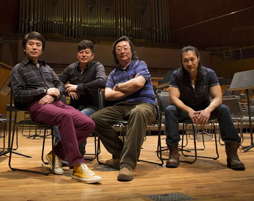 八只眼演唱组献礼祖国演唱会