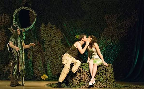 喜剧《仲夏夜之梦