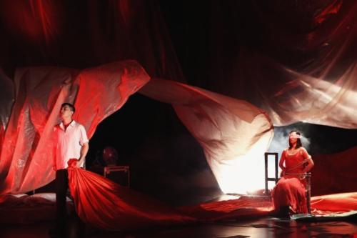 2019孟京辉《恋爱的犀牛》海口站