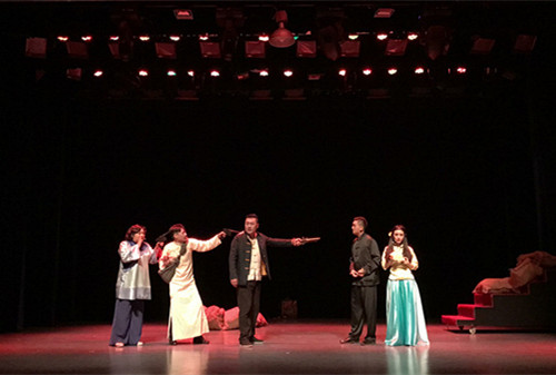 喜剧《让子弹乱飞》