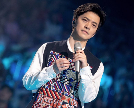 2019李健沈阳演唱会