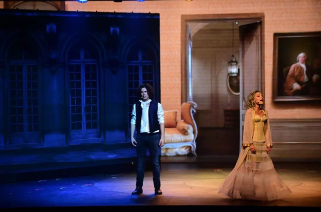 2019音乐剧《摇滚红与黑》广州站