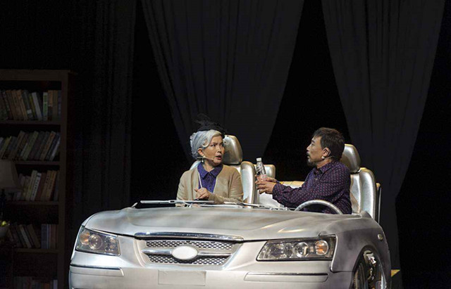 2019话剧《独自温暖》上海站