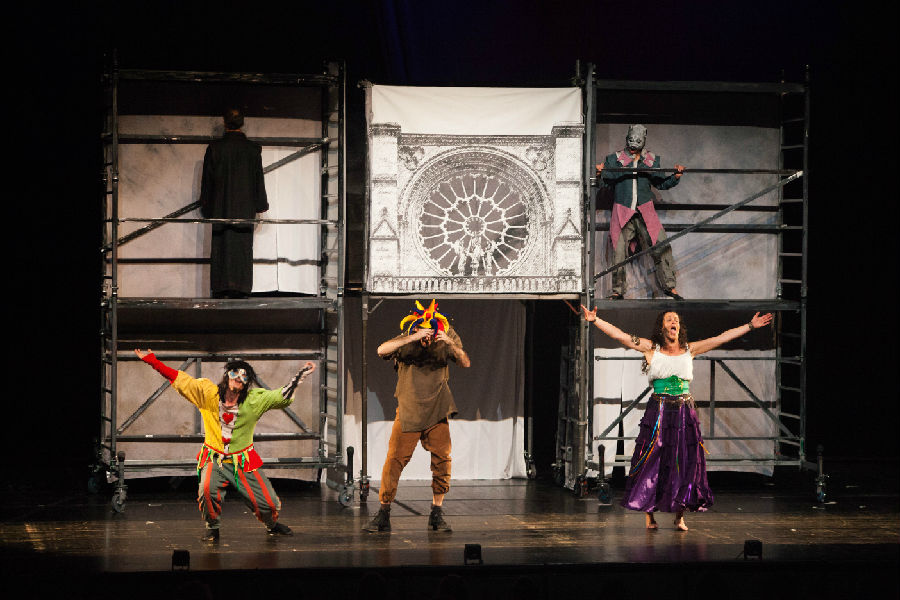 2019话剧巴黎圣母院厦门站