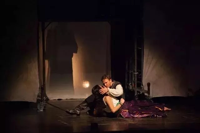 2019话剧巴黎圣母院厦门站