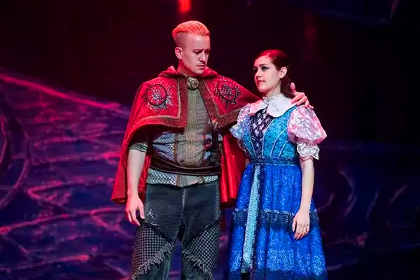 儿童剧《冰雪奇缘》