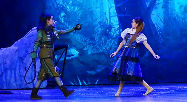 儿童剧《冰雪奇缘》