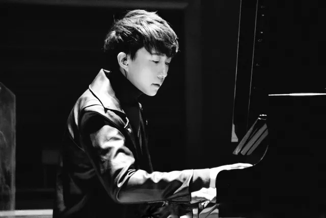 2021“钢琴诗人”Pianoboy高至豪流行钢琴音乐会-深圳站