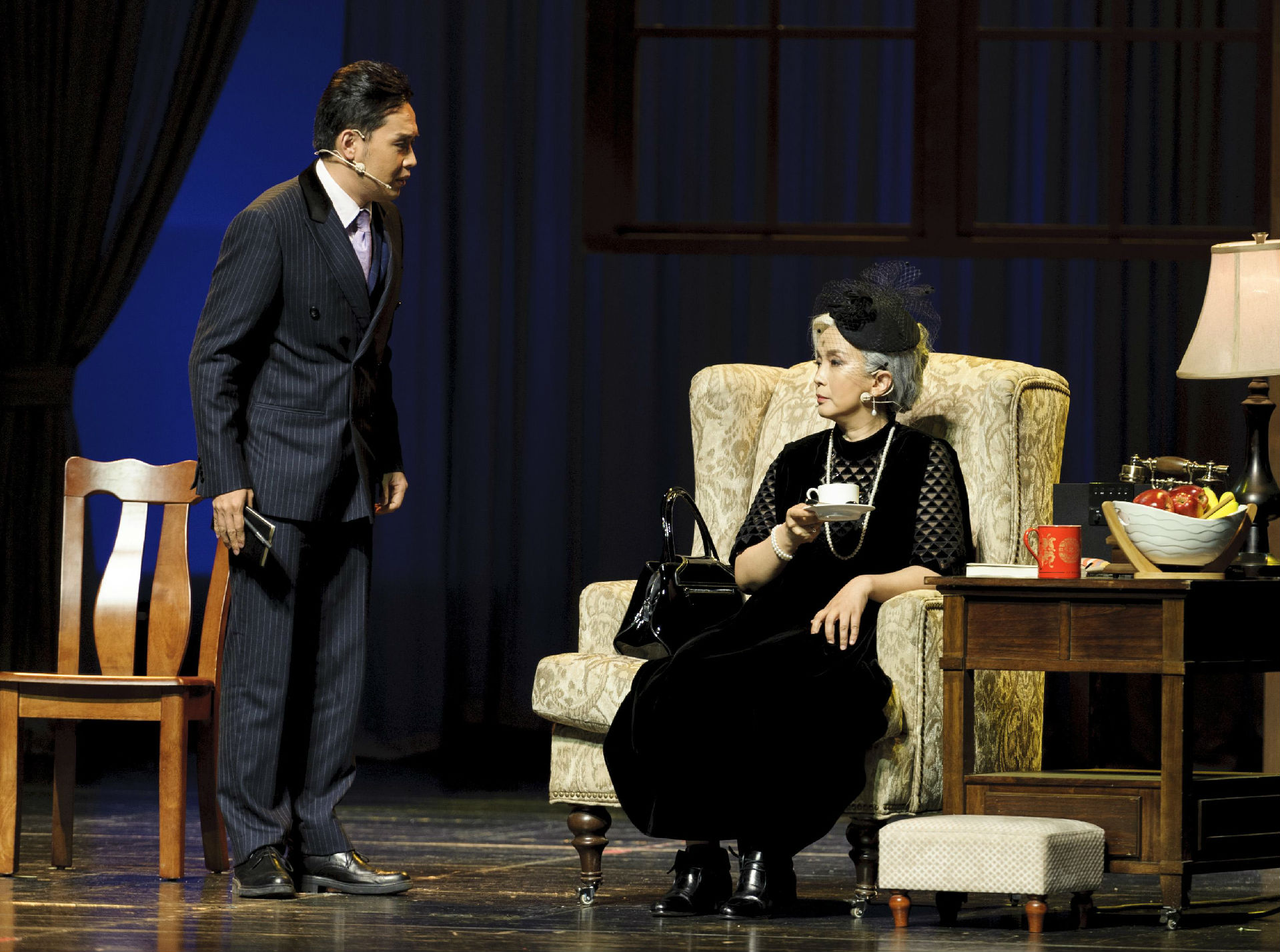 2019明星版话剧独自温暖上海站