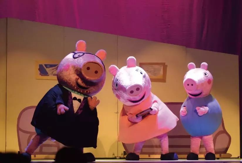 小猪佩奇舞台剧-完美的下雨天