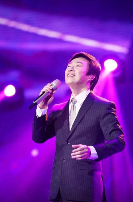 2019费玉清佛山演唱会