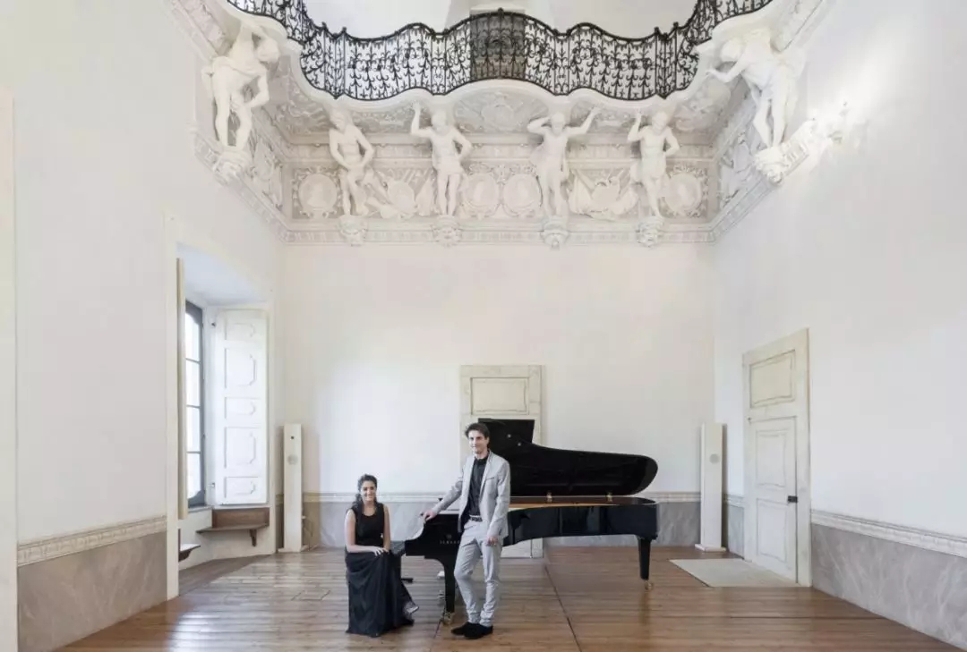 意大利非凡丝贝双钢琴二重奏