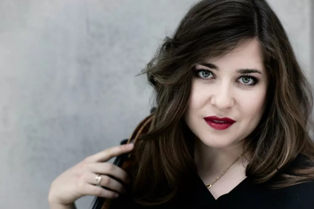 艾丽莎·韦勒斯坦