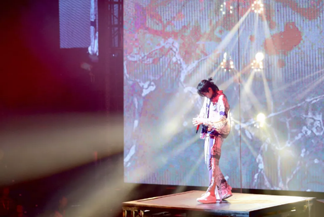 2019吴亦凡东莞演唱会行程安排及购票指南
