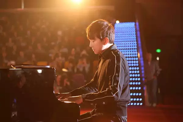 2021“钢琴诗人”Pianoboy高至豪 流行钢琴音乐会-成都站 2021“钢琴诗人”Pianoboy高至豪 流行钢琴音乐会-成都站