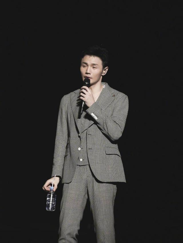 2023李荣浩南京演唱会在哪买票？票价多少？