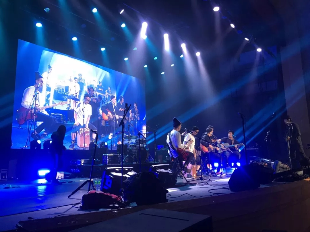2019DEAR JANE摇滚的浪漫音乐会中山站
