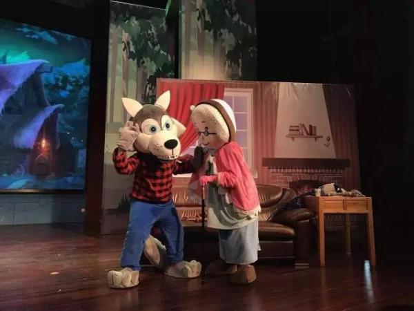 小红帽智斗大灰狼