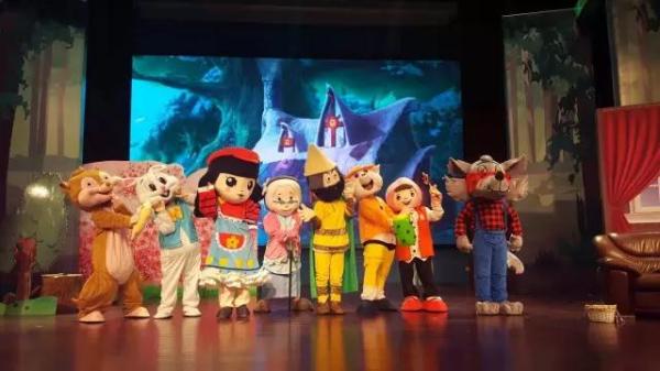 小红帽智斗大灰狼