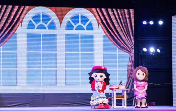 小红帽智斗大灰狼