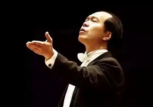 “中西合璧的夜莺”-吴碧霞