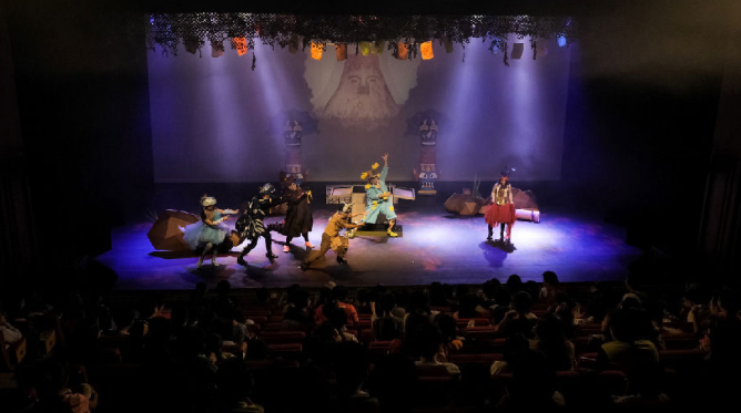 《小龙的奇幻梦境》