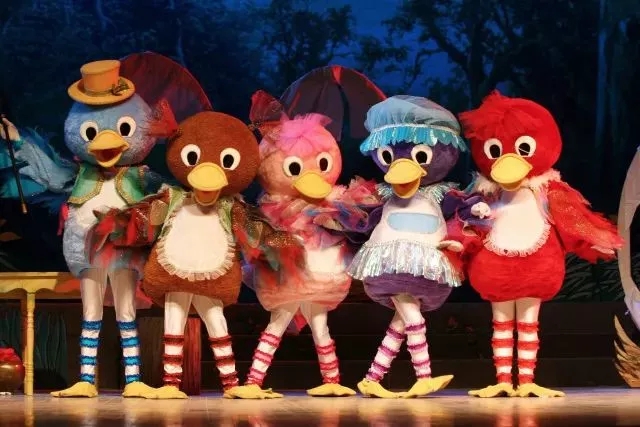 2021原中国儿童中心大型多媒体奇幻互动儿童剧《丑小鸭》-北京站