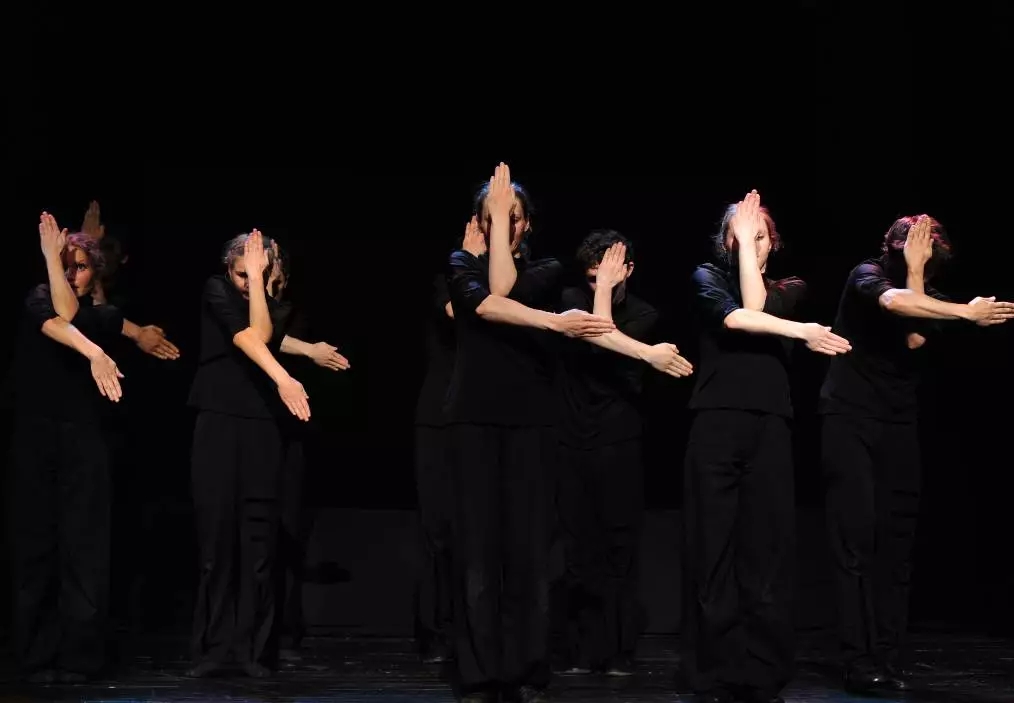 《魔法师的白手套》